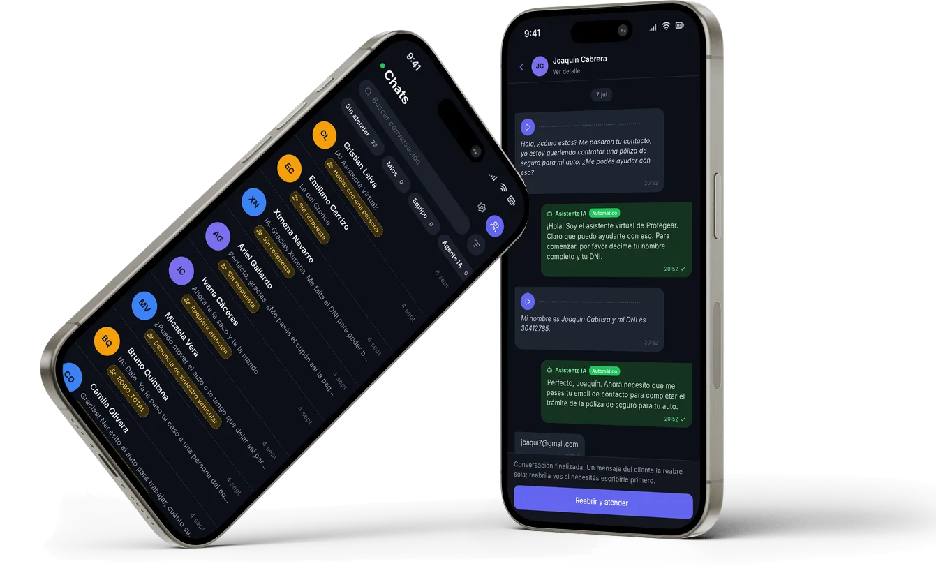 La app de vPAS en dos celulares: la lista de contactos de la cartera y una conversación atendida por el asistente